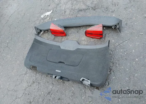 2016 Porsche Cayenne из США, поврежденный, VIN WP1AA2A22GLA04619